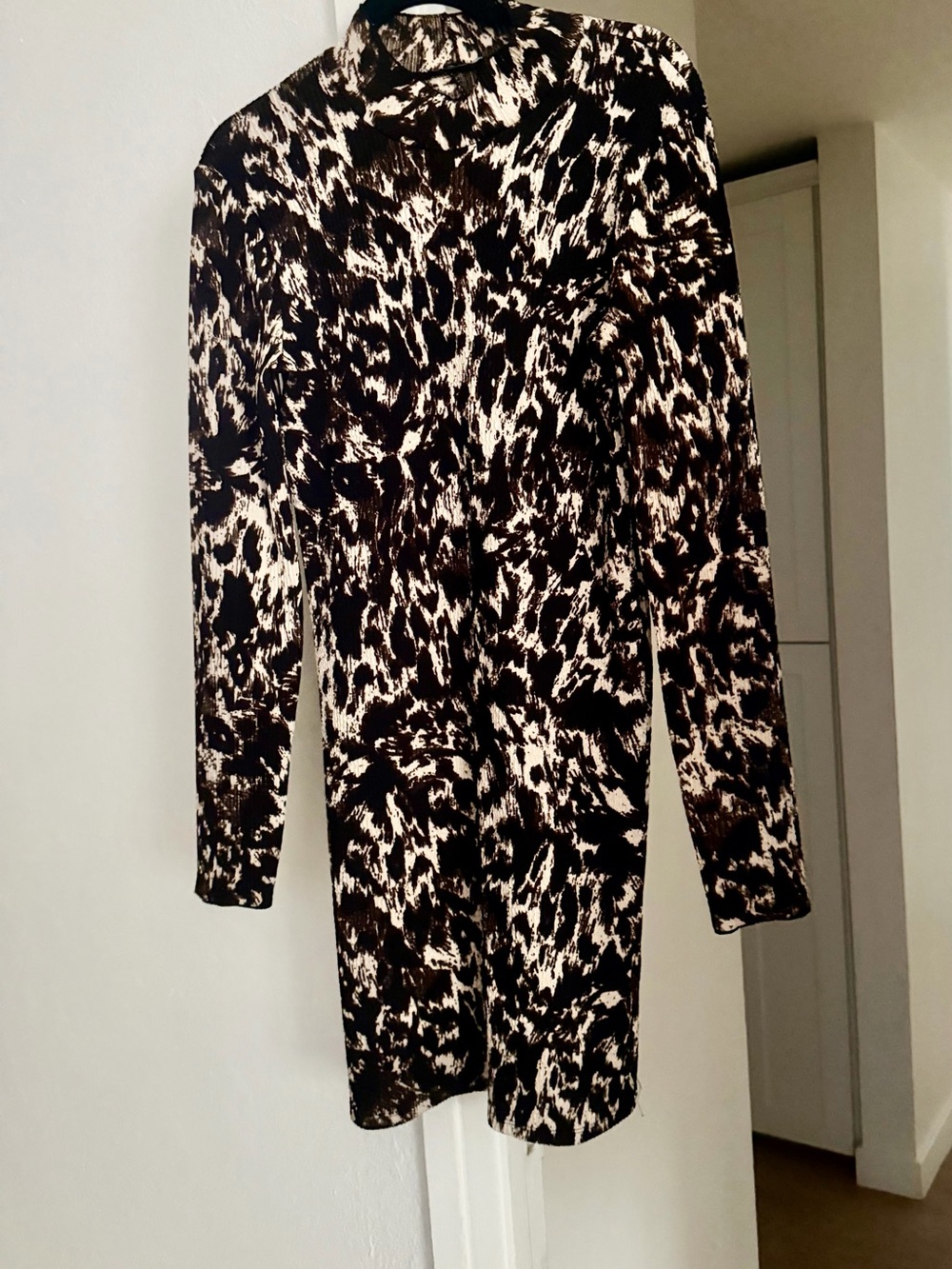 Women's brown/black and Cream Printed Long-Sleeve Dress